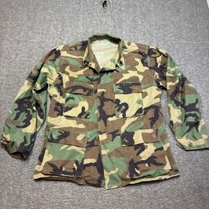 US Military Woodland Camouflage Combat Coat Mens Medium Short Green BDU Jacket